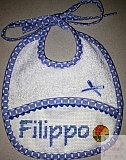 Bavaglino Filippo con palla - Bavaglini punto croce