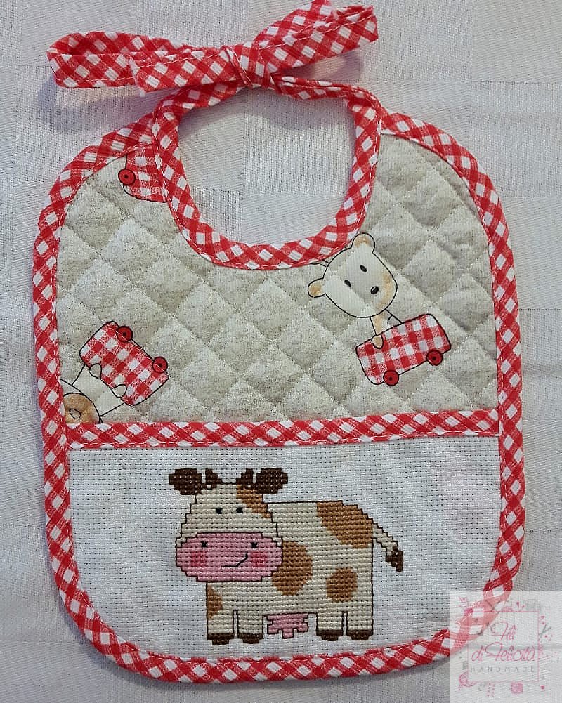 Bavaglino rosso con mucca - Bavaglini punto croce
