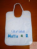 Bavaglino set asilo Mattia - Corredino asilo punto croce